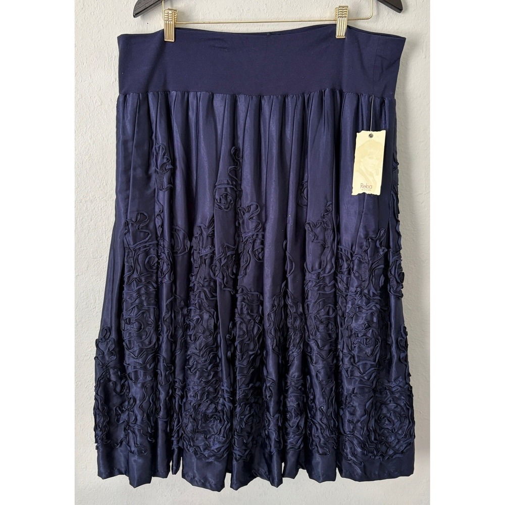 NWT Reba Women Navy Blue 3D Rosette Floral Midi Skirt 2X Satin Pleated Romantic